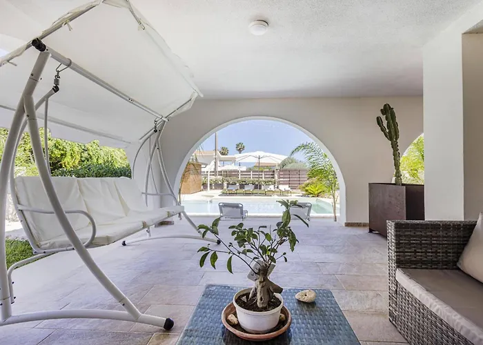 Divina By * Fontane Bianche